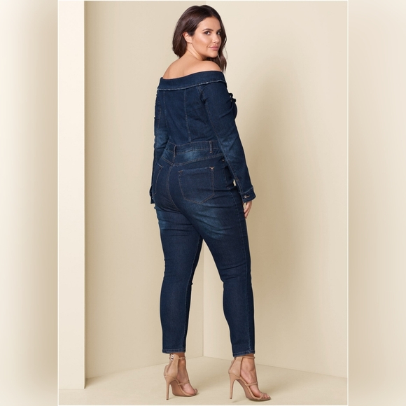 Venus NWOT Off-The-Shoulder Denim Jumpsuit - Dark Wash, Size 18 - Picture 2 of 14